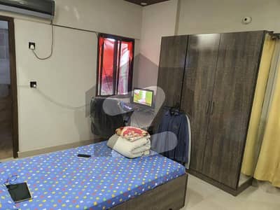 ڈائمنڈ ریذیڈنسی ڈیفینس ویو فیز 2,ڈیفینس ویو سوسائٹی,کراچی میں 2 کمروں کا 3 مرلہ فلیٹ 60.0 ہزار میں کرایہ پر دستیاب ہے۔