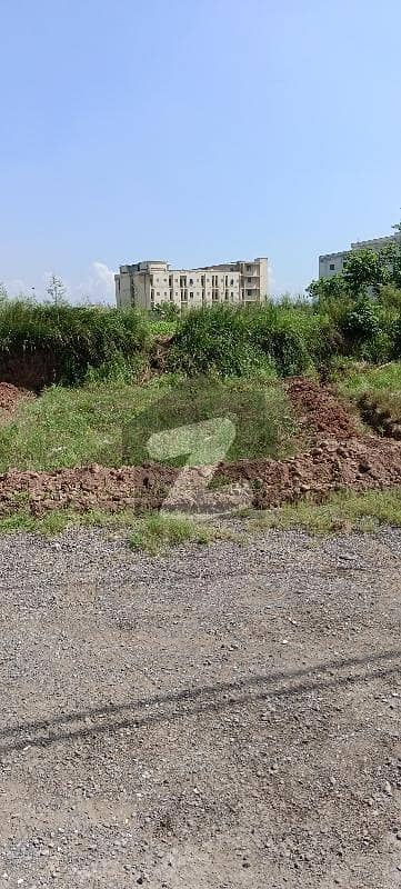 Park Road Near Comsat University Bilal Masjid. Street. 30. Feet. Gas. Savrej. Har Sahoolat. H
