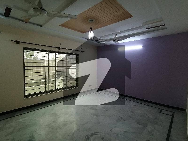 Spacious 1000 Square Feet House Available For rent In D-12 Spacious 1000 Square Feet House Available For rent In D-12