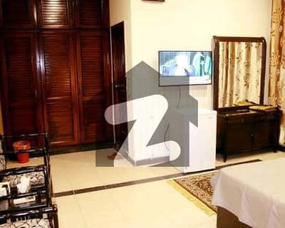 ایف ۔ 7 اسلام آباد میں 6 کمروں کا 1 کنال مکان 28.0 کروڑ میں برائے فروخت۔