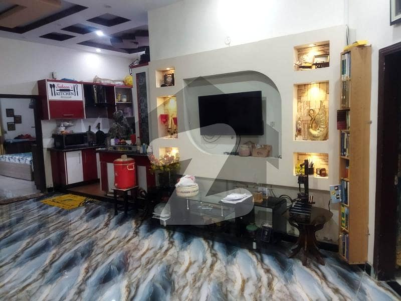 2 Bed Lounge Flat Main Road Side For Rent 2 Bed Lounge Flat Main Road Side For Rent