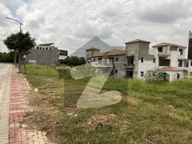 5 Marla Residential Plot For Sale In G-17/1 Islamabad