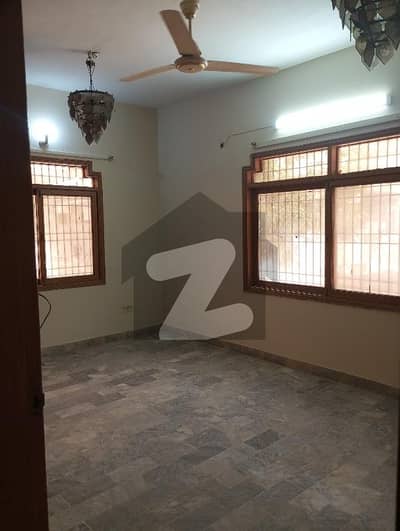 1 room with attached washroom