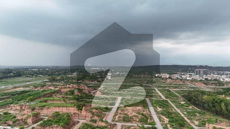 5 marla Heighted Location Plot For sale 5 marla Heighted Location Plot For sale