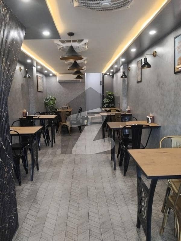 Shop for rent on main 200ft road adjacent to Chase plus near continental bakery. Shop for rent on main 200ft road adjacent to Chase plus near continental bakery.