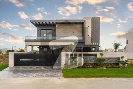 NEAR TO CARREFOUR 01 KANAL BRAND NEW MAGNIFICENT MODERN HOUSE FOR SALE
