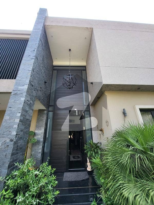 1 Kanal Upper Portion For Rent Model Town (Prestigious Location)