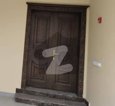 Prime Location 1 Kanal Upper Portion for Rent in DHA Lahore Phase 2 Block R