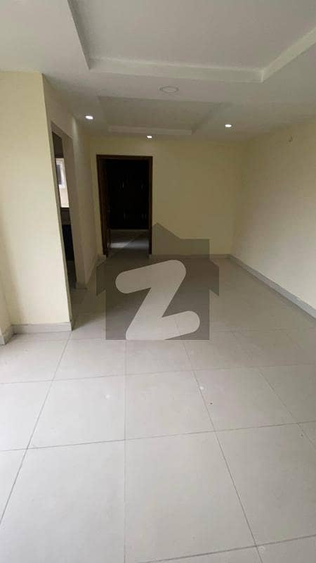 2 Bed Flat Sized 850 Square Feet 2 bed flate Is Available 2 Bed Flat Sized 850 Square Feet 2 bed flate Is Available