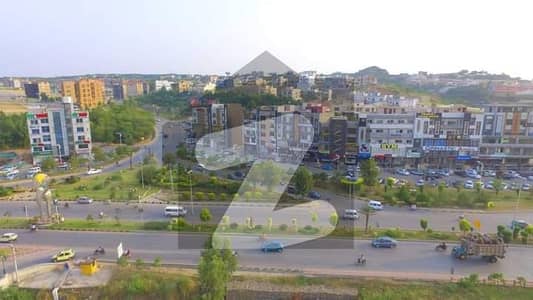 بحریہ انٹلیکچول ویلج بحریہ ٹاؤن راولپنڈی,راولپنڈی میں 5 کمروں کا 15 مرلہ مکان 5.75 کروڑ میں برائے فروخت۔