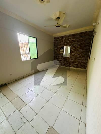 Single Bed For Rent (For Bachelors)