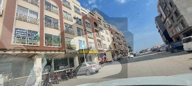 بحریہ ٹاؤن فیز 8 ۔ بلاک سی بحریہ ٹاؤن فیز 8,بحریہ ٹاؤن راولپنڈی,راولپنڈی میں 3 مرلہ کمرشل پلاٹ 2.15 کروڑ میں برائے فروخت۔