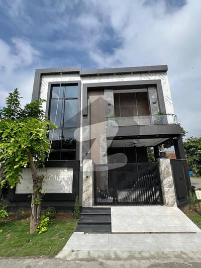 5 Marla Ultra Modern Owner Built Banglow For Sale At Cheap Price