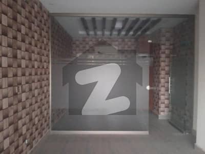 Ground Floor Ready Shops For Sale In Gulberg Green Islamabad