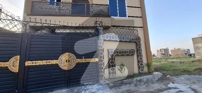 A 5 Marla new Lower portion available for rent in sudais villa warsk road