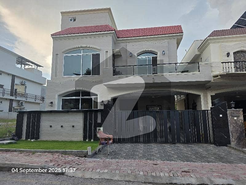 10marla 5bedrooms Brand New Designer House Available For Sale in Bahria Enclave Islamabad Sector C 1 10marla 5bedrooms Brand New Designer House Available For Sale in Bahria Enclave Islamabad Sector C 1
