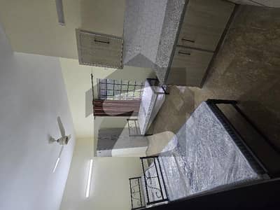 Studio Apartment for Couples/Females