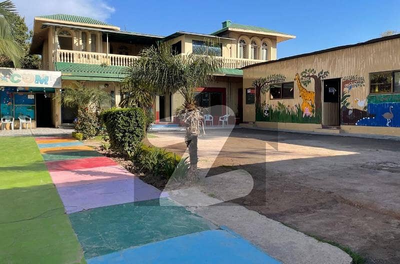 Unoccupied House Of 35 Marla Is Available For sale In Satellite Town