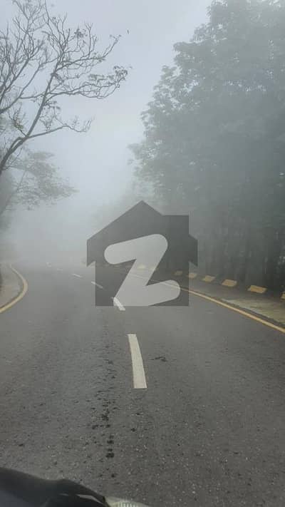 کشمیر روڈ مری میں 11 کمروں کا 1 کنال فلیٹ 10.0 کروڑ میں برائے فروخت۔