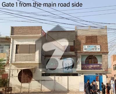 نیو ملتان۔بلاک ڈبلیو نیو ملتان,ملتان میں 10 کمروں کا 11 مرلہ مکان 3.8 کروڑ میں برائے فروخت۔