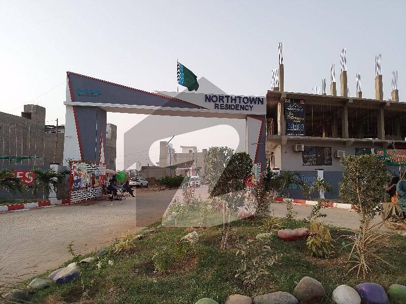 Prime Location Flat For sale In Rs. 2350000 Prime Location Flat For sale In Rs. 2350000