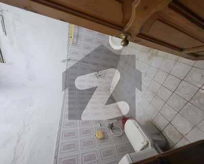 hayatabad phase 6 sector f1 20m ground available for rent