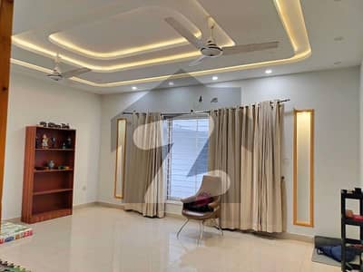 Full Luxury Independent With Car Parking Open Basement Like Ground Portion