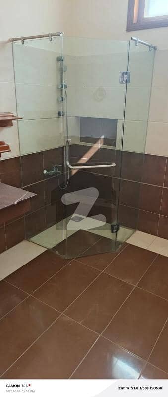 LIKE NEW 5 BED BUNGALOW IN PHASE 6
