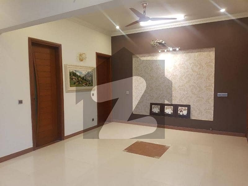 1000 YARDS PORTION FOR RENT DHA PHASE 6