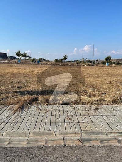 DHA PHASE 4 RWP SECTOR A ONE KANAL BOULEVARD CORNER PLPT AVAILABLE FOR SALE