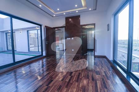 1 kanal upper portion available for rent in DHA phase 5