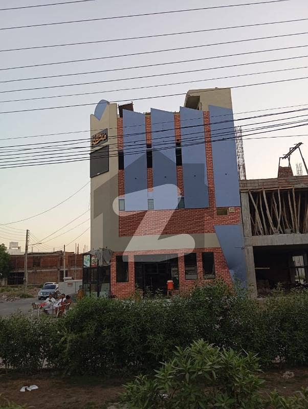 Model Town Chowk, Main Boulevard 4 Marla Triple-Storey Shop Available for Brand Model Town Chowk, Main Boulevard 4 Marla Triple-Storey Shop Available for Brand