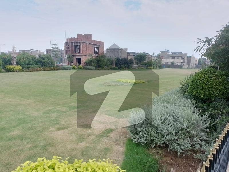Near To Plot 179 A