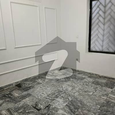 Upper Portion AvailableFor Rent In Shalley ValleyNear Range Road