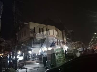 فیروزپور روڈ لاہور میں 10 کمروں کا 2 مرلہ کمرہ 35.0 لاکھ میں برائے فروخت۔