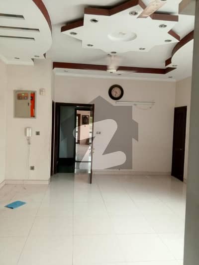 New 2nd Floor 4 Bed Drawing Lounge American Kitchen Terrace 300 Yards block 13d1