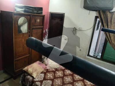 7 MARLA LOWER PORTION AVAILABLE FOR RENT IN HIGH COURT SOCIETY NEAR UMT