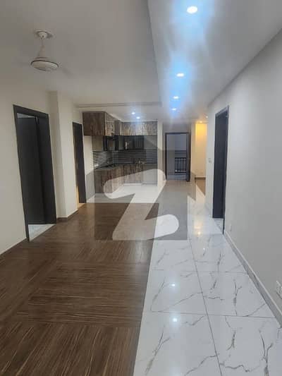 جی ۔ 11 اسلام آباد میں 3 کمروں کا 8 مرلہ فلیٹ 1.3 لاکھ میں کرایہ پر دستیاب ہے۔