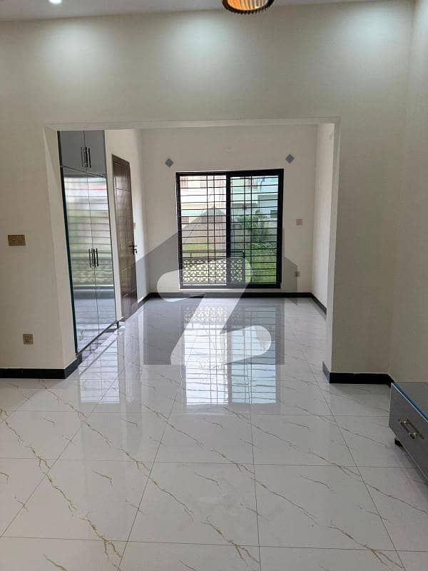Prime Location Portion For Rent In Soan Garden