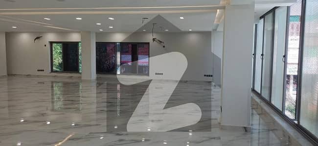 ایف ۔ 10 اسلام آباد میں 13 مرلہ دکان 10.0 لاکھ میں کرایہ پر دستیاب ہے۔