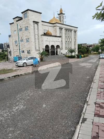 ٹاپ سٹی 1 اسلام آباد میں 1 مرلہ دفتر 95.0 لاکھ میں برائے فروخت۔