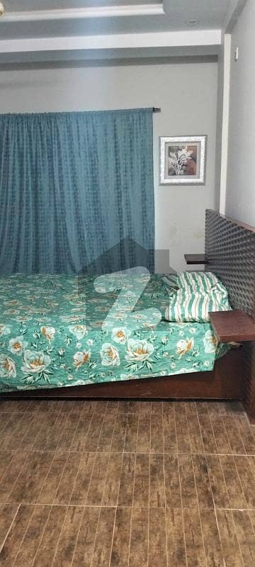 لینیر کمرشل سینٹر بحریہ ٹاؤن راولپنڈی,راولپنڈی میں 1 کمرے کا 3 مرلہ فلیٹ 42.0 لاکھ میں برائے فروخت۔