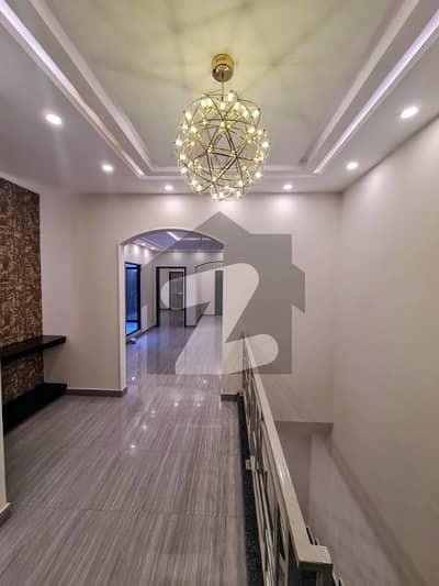 Ultra Modern House 6.75 Marla New House For Sale
