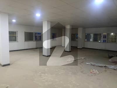 غوری ٹاؤن فیز 5 غوری ٹاؤن,اسلام آباد میں 8 مرلہ دفتر 70.0 ہزار میں کرایہ پر دستیاب ہے۔