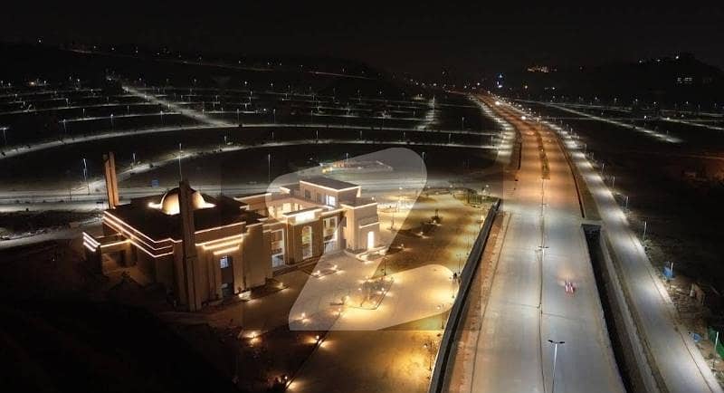 عمارکینیان ویوز اسلام آباد میں 19 مرلہ رہائشی پلاٹ 2.75 کروڑ میں برائے فروخت۔