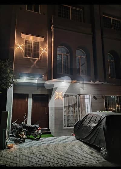 3.25 Marla triple story full brand new House available for rent at Union green society college road Lahore