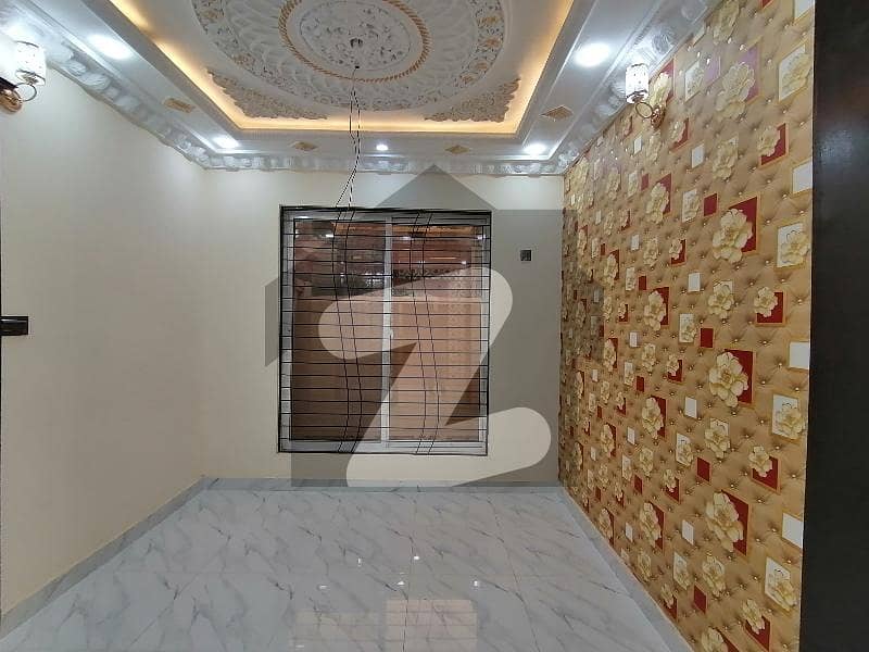 Centrally Located House In Ichhra Is Available For Sale Centrally Located House In Ichhra Is Available For Sale