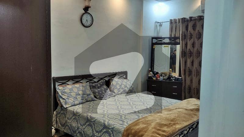 Second Floor West Open 2 Bedroom Lounge Apartment