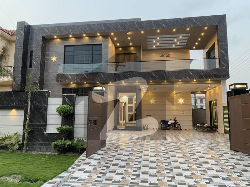 22 Marla Brand New Ultra Modern Design House For Sale In Valencia Town