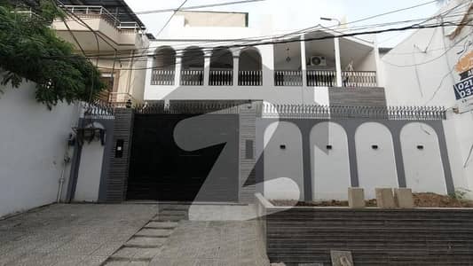 Prime Location 240 Square Yards House Is Available For sale Prime Location 240 Square Yards House Is Available For sale